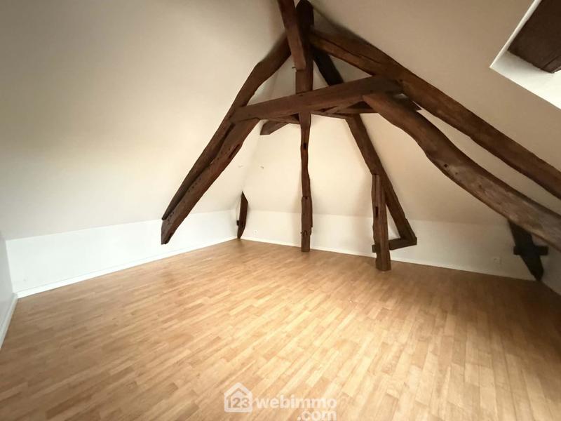 Immeuble - 341 m² - 16 pièces