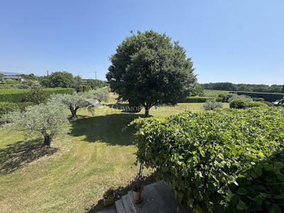 Mas - 257 m² - 9 pièces