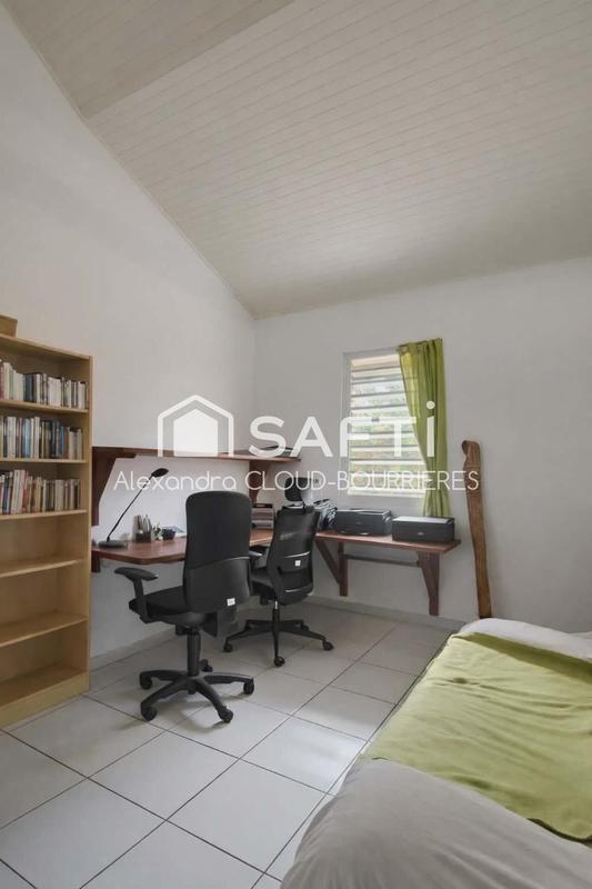 Maison - 135 m² - 5 pièces
