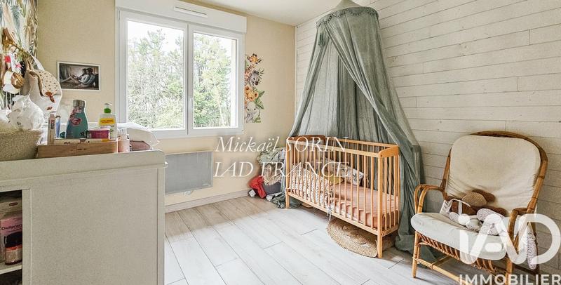 Maison - 200 m² - 7 pièces