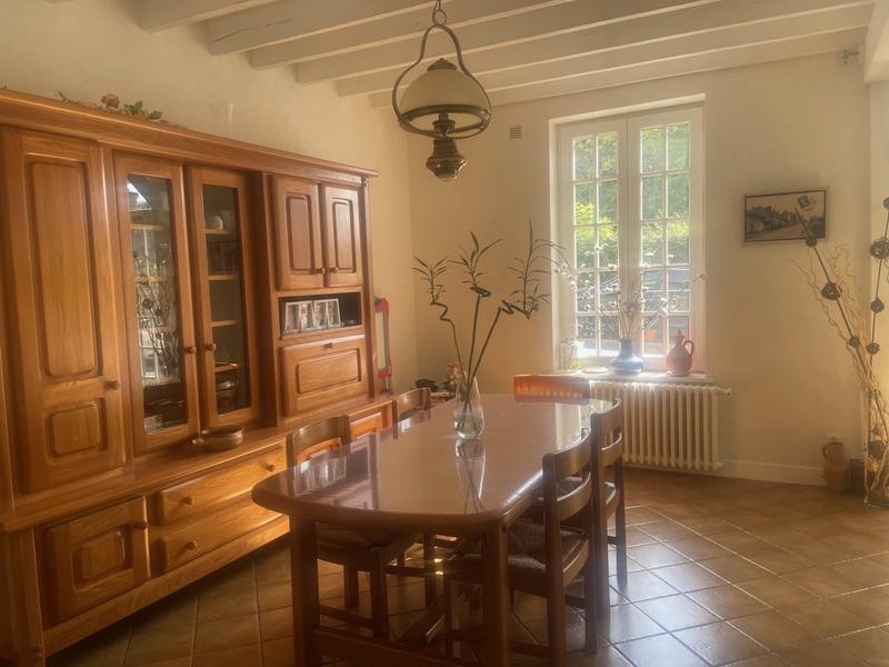 Maison - 122 m² - 5 pièces