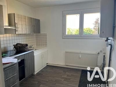 Appartement - 80 m² - 4 pièces