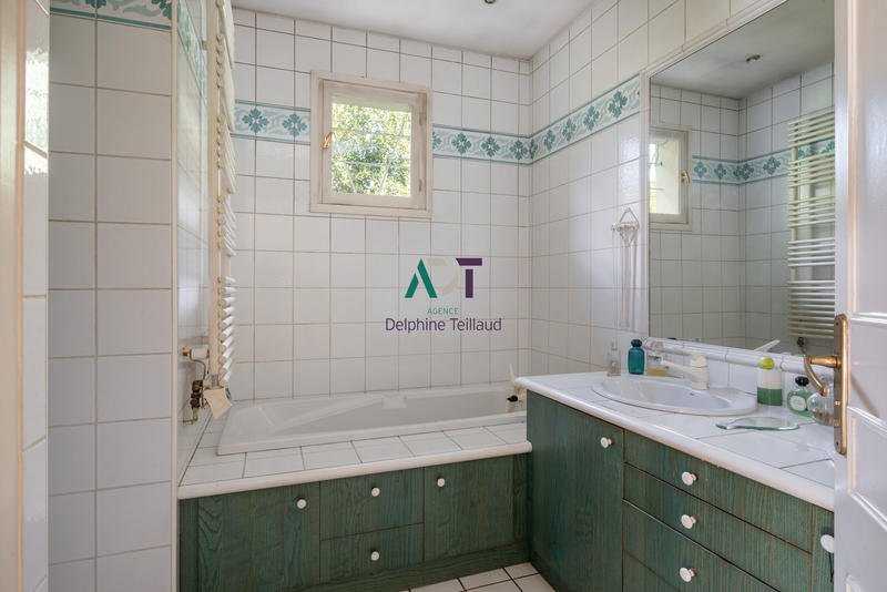 Maison - 145 m² - 5 pièces