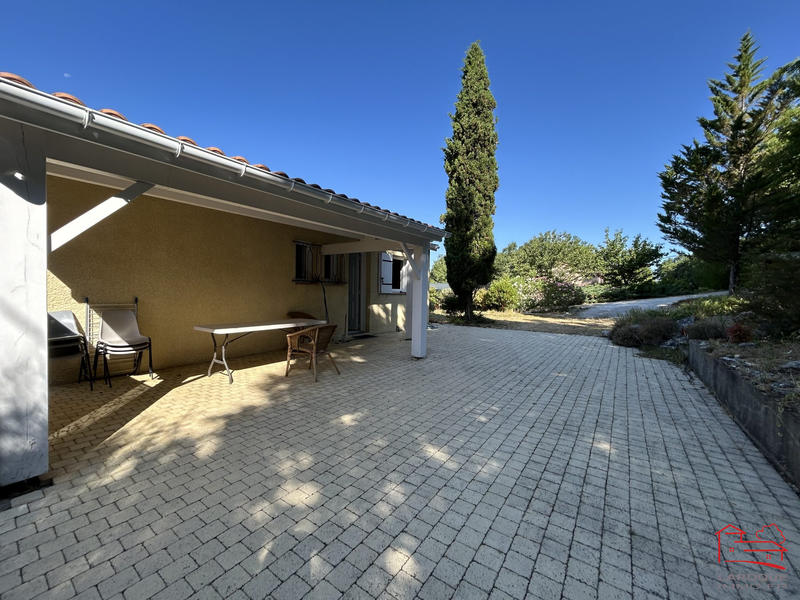 Maison - 105 m² - 4 pièces