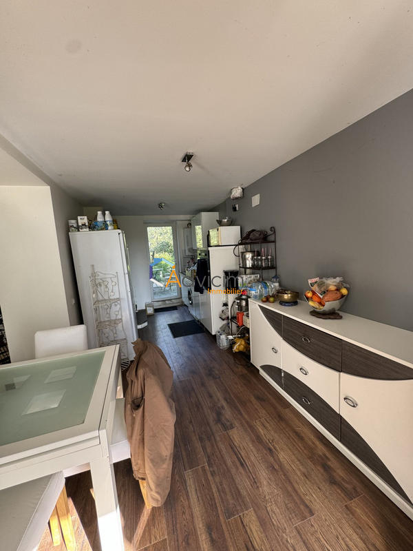 Maison - 77 m² - 3 pièces