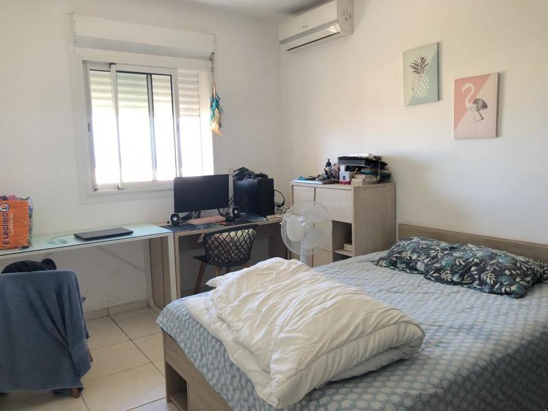 Maison - 99 m² - 4 pièces