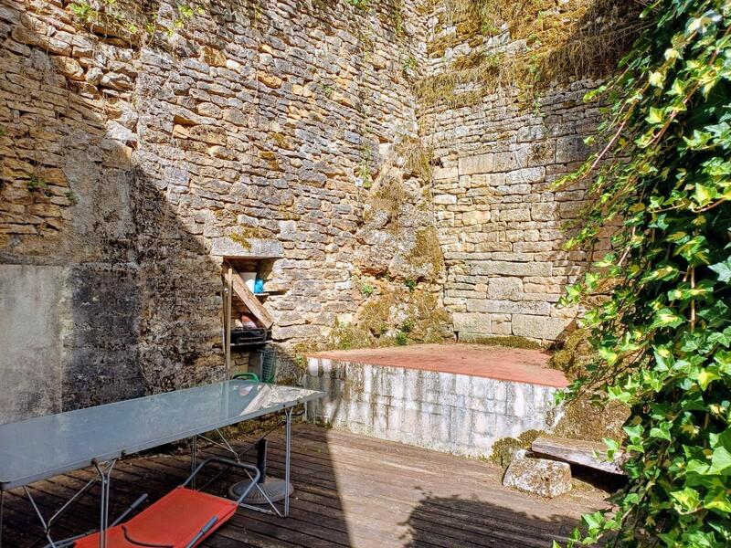 Maison ancienne - 106 m² - 3 pièces