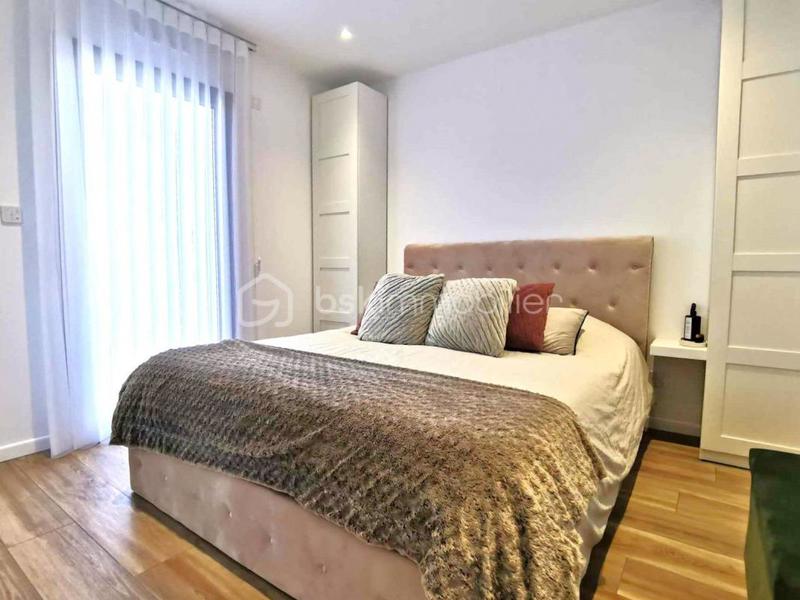 Maison - 142 m² - 8 pièces