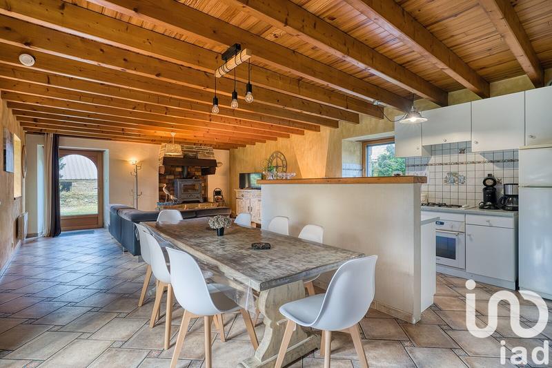 Maison - 486 m² - 17 pièces