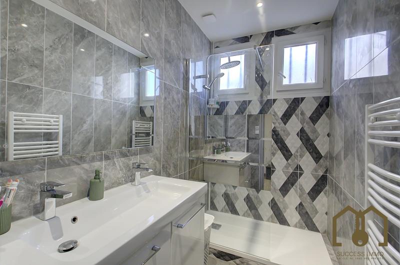 Villa - 98 m² - 5 pièces