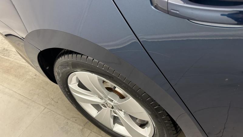 Skoda Superb 1.4 Tsi Phev 218 ch Dsg6 Business