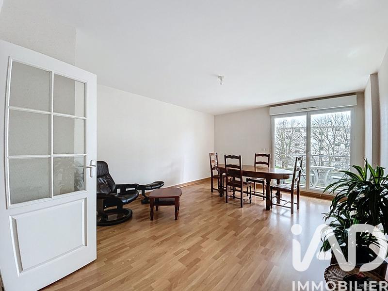 Appartement - 80 m² - 5 pièces