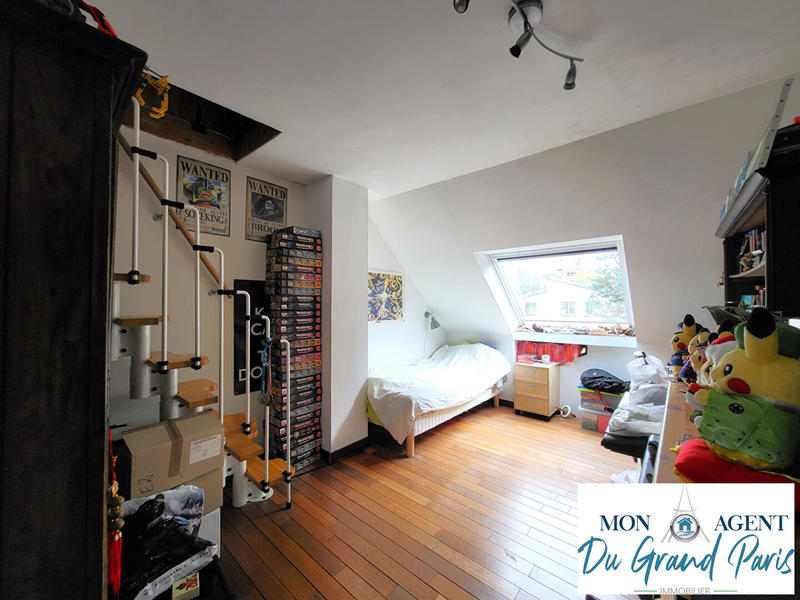 Maison - 140 m² - 6 pièces