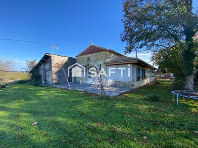 Maison - 215 m² - 7 pièces