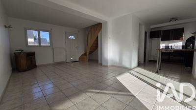 Maison - 97 m² - 6 pièces