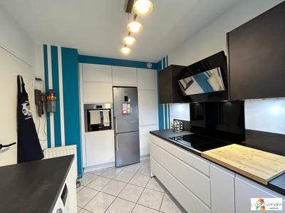 Maison contemporaine - 92 m² - 5 pièces