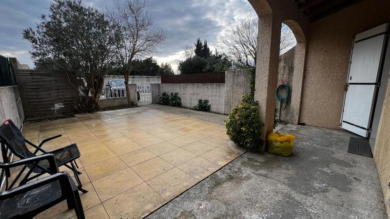 Immeuble - 90 m² - 4 pièces