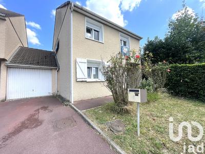 Maison - 147 m² - 6 pièces