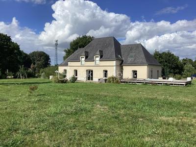 Maison d'architecte - 310 m² - 10 pièces