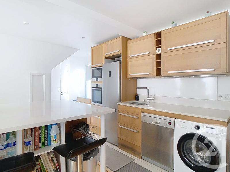 Appartement - 106 m² - 5 pièces