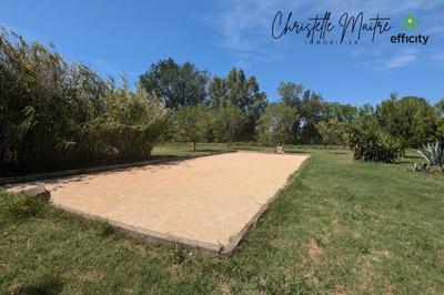 Maison - 333 m² - 10 pièces