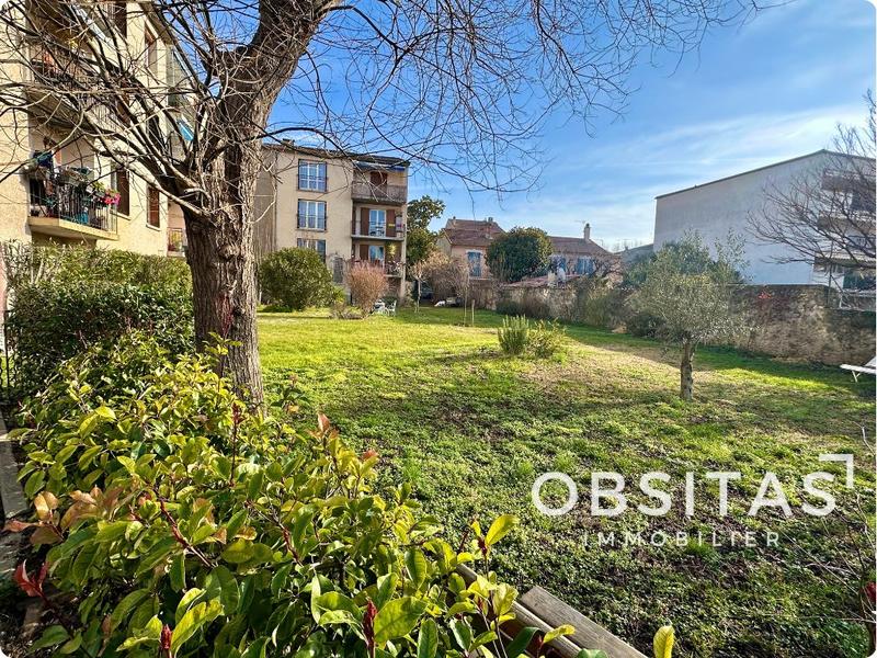 Appartement - 102 m² - 4 pièces