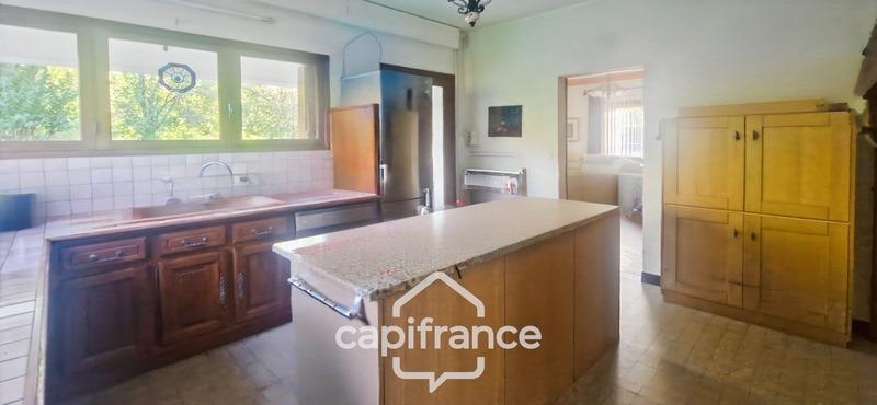 Maison - 190 m² - 8 pièces