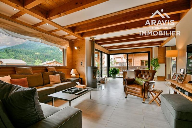 Châlet - 283 m² - 10 pièces