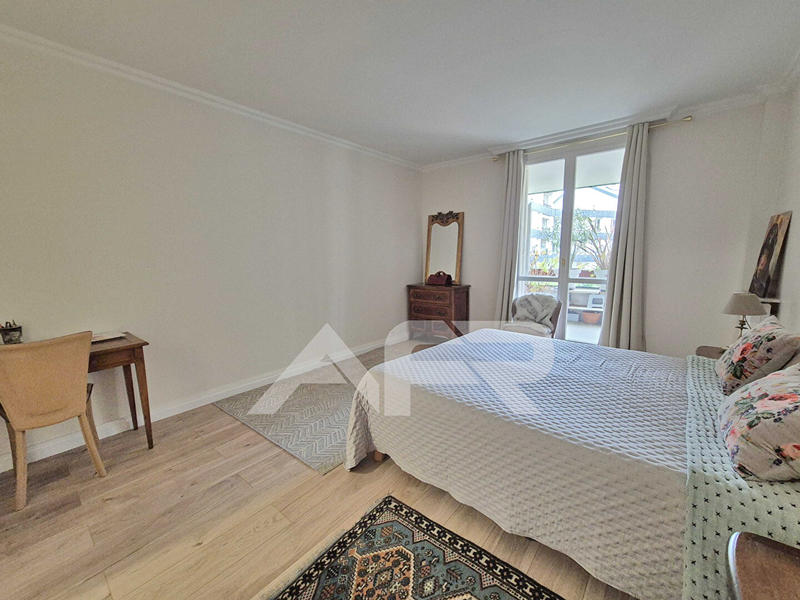 Appartement - 101 m² - 3 pièces