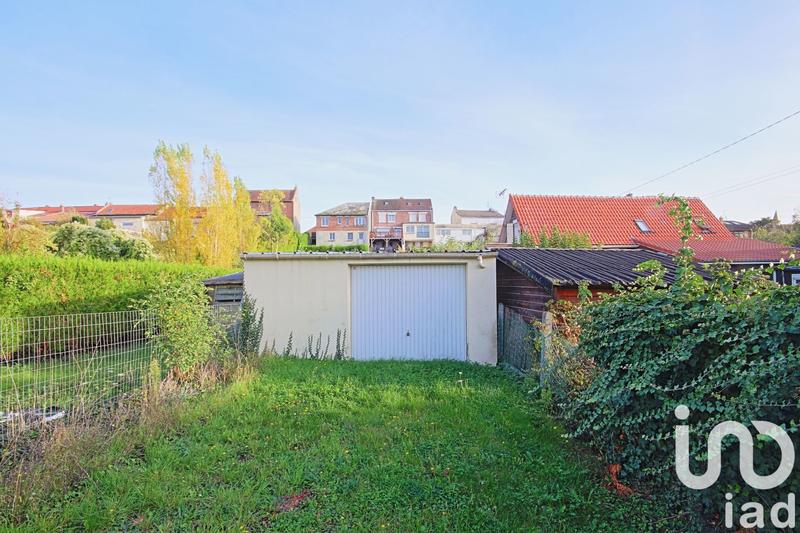 Maison - 98 m² - 6 pièces