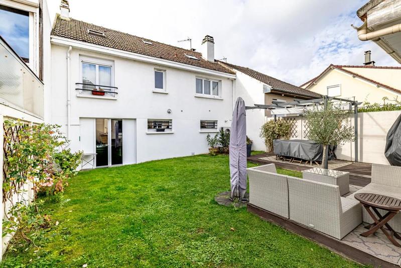 Pavillon - 148 m² - 6 pièces