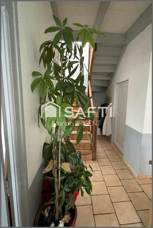 Maison - 176 m² - 7 pièces