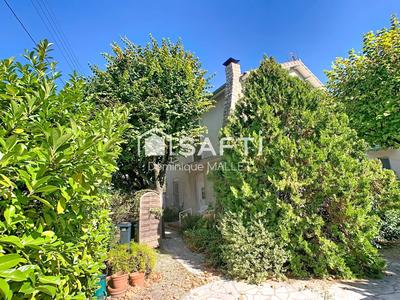 Maison - 146 m² - 6 pièces