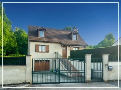 Maison - 129 m² - 5 pièces