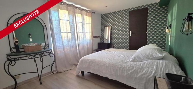 Maison - 178 m² - 8 pièces