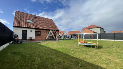 Maison - 95 m² - 4 pièces