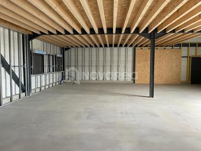 Local commercial - 200 m² - 1 pièce