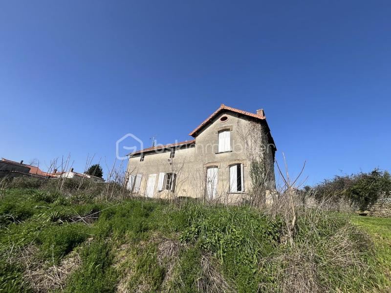 Maison en pierre - 122 m² - 4 pièces