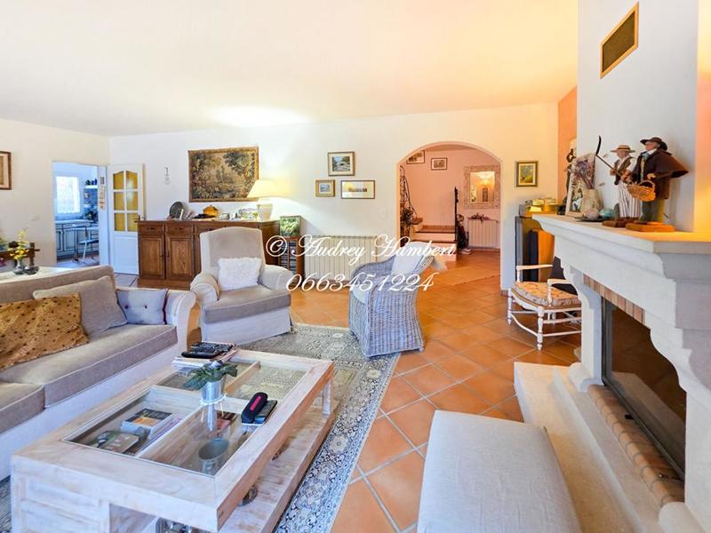 Maison - 165 m² - 5 pièces