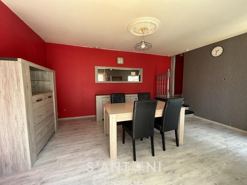 Maison - 85 m² - 4 pièces