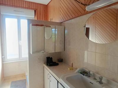 Maison - 92 m² - 6 pièces