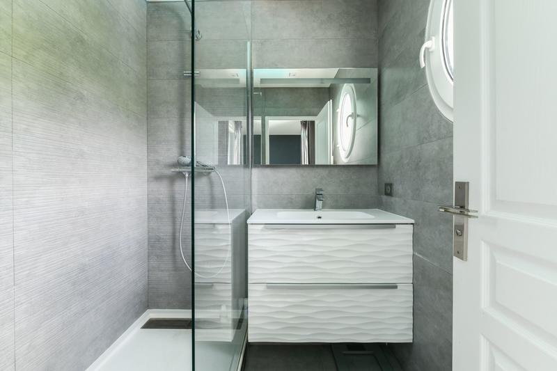 Maison contemporaine - 214 m² - 8 pièces