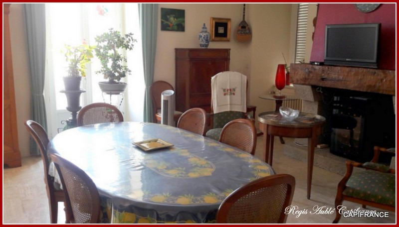 Appartement - 162 m² - 7 pièces