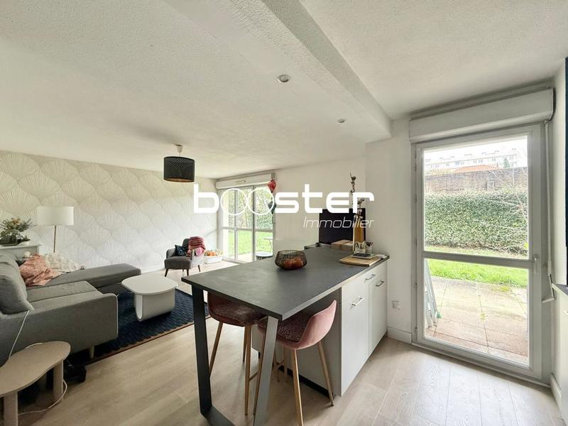 Appartement ancien - 65 m² - 3 pièces