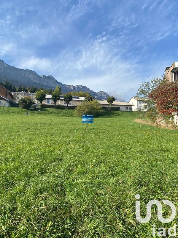 Terrain - 1 251 m²