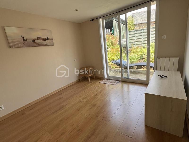 Maison - 94 m² - 5 pièces