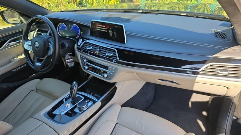Bmw Série 7 730d xDrive 265 Bva8 Exclusive - Entretien constructeur Toit ouvrant
