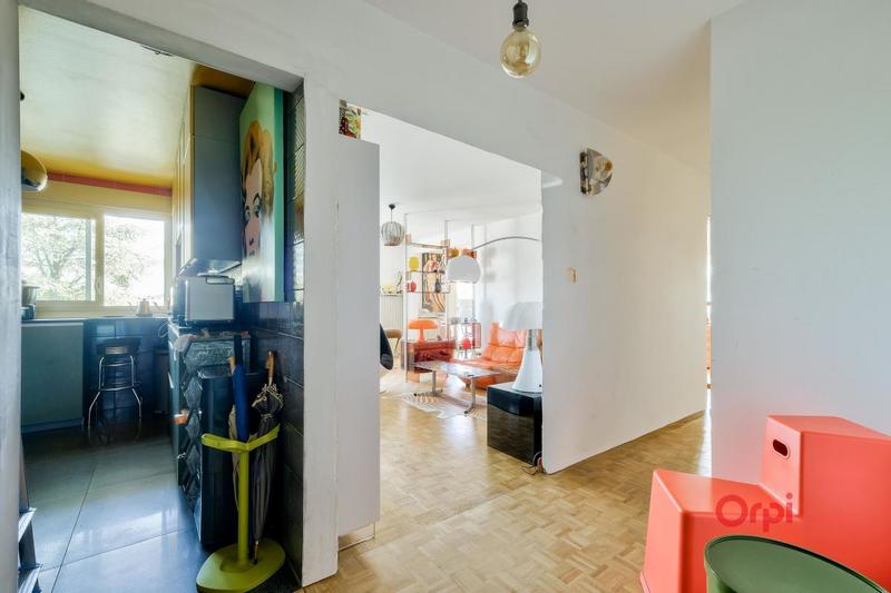 Appartement - 93 m² - 4 pièces