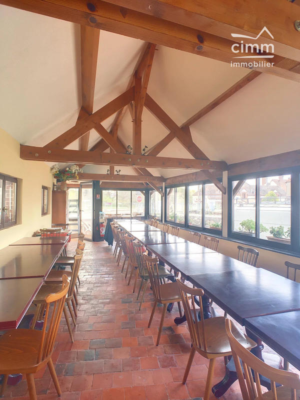 Immeuble - 1 166 m²