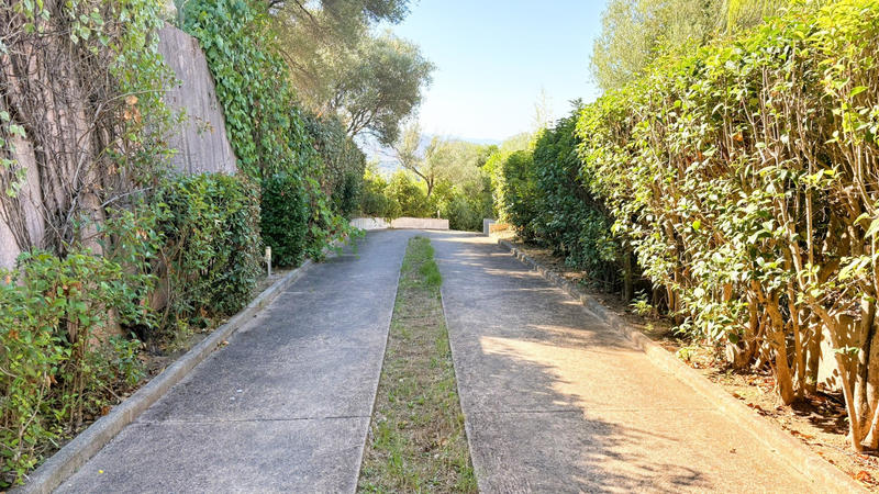 Villa - 177 m² - 5 pièces